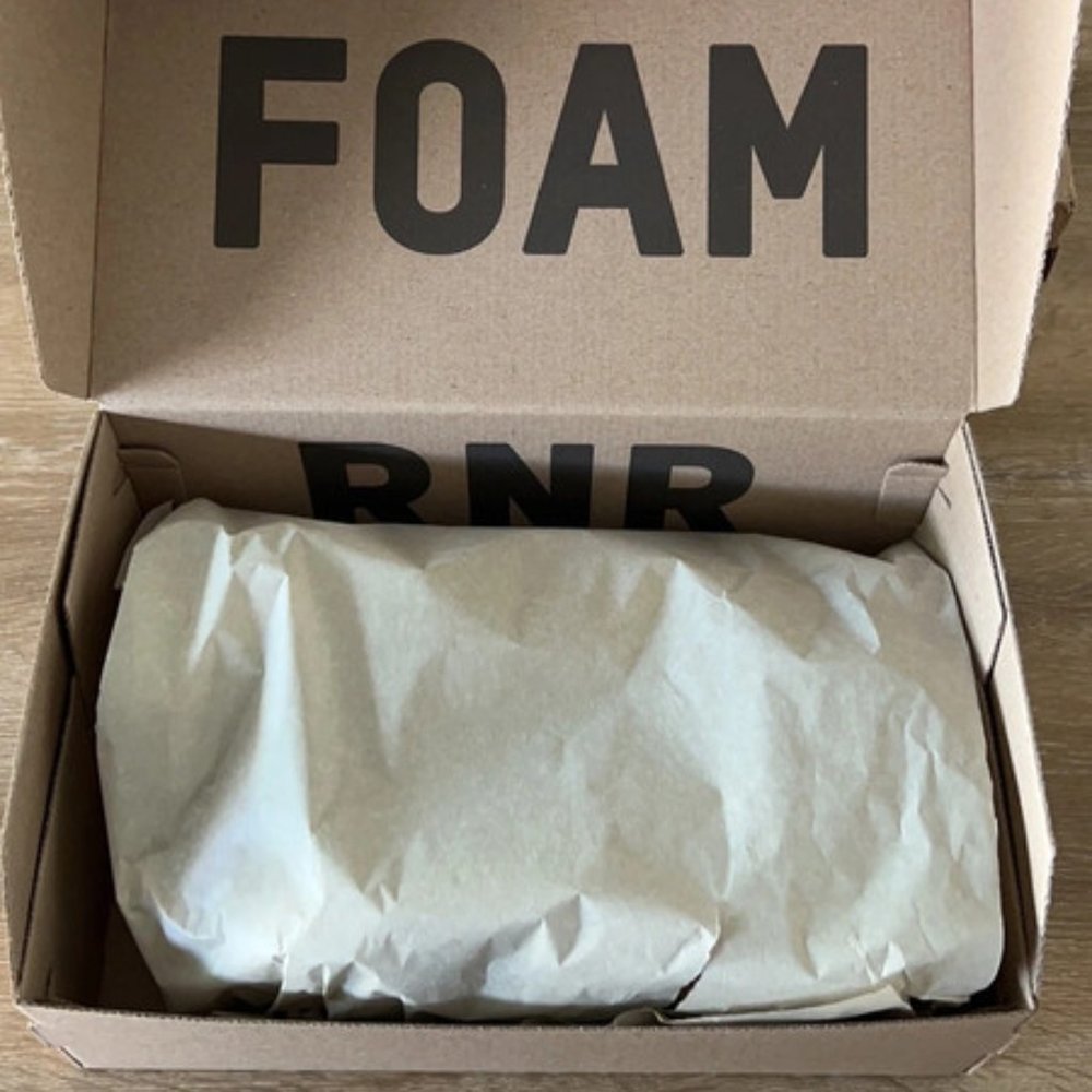 Yeezy foam beige